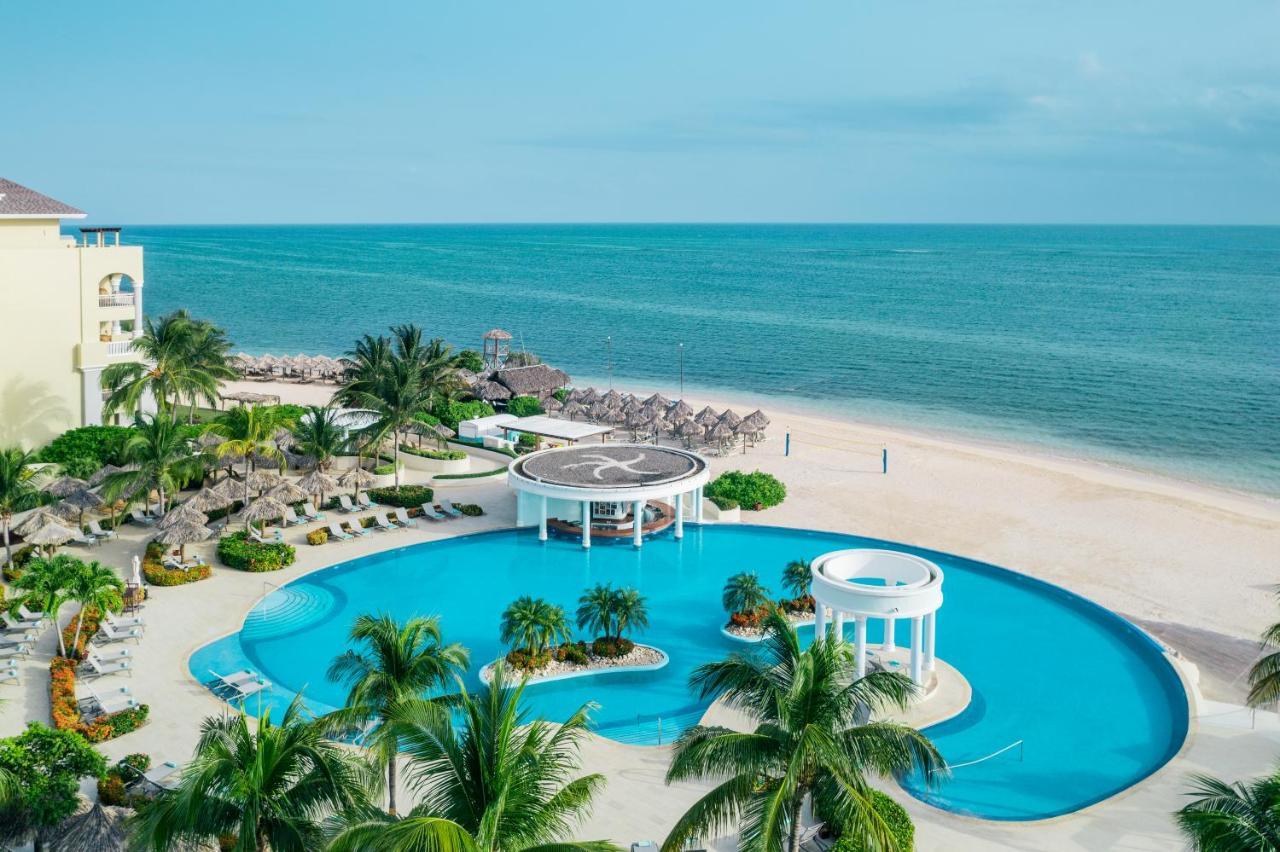 Iberostar Selection Rose Hall Suites (Adults Only) 몬테고 베이 외부 사진